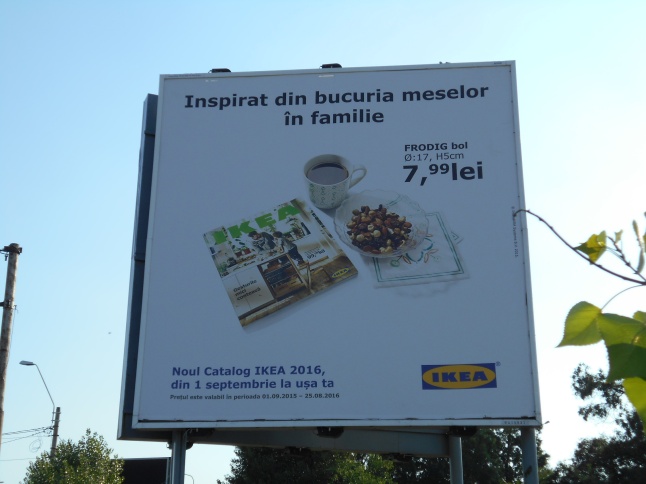 Noul-catalog-Ikea-2016-afis-stradal